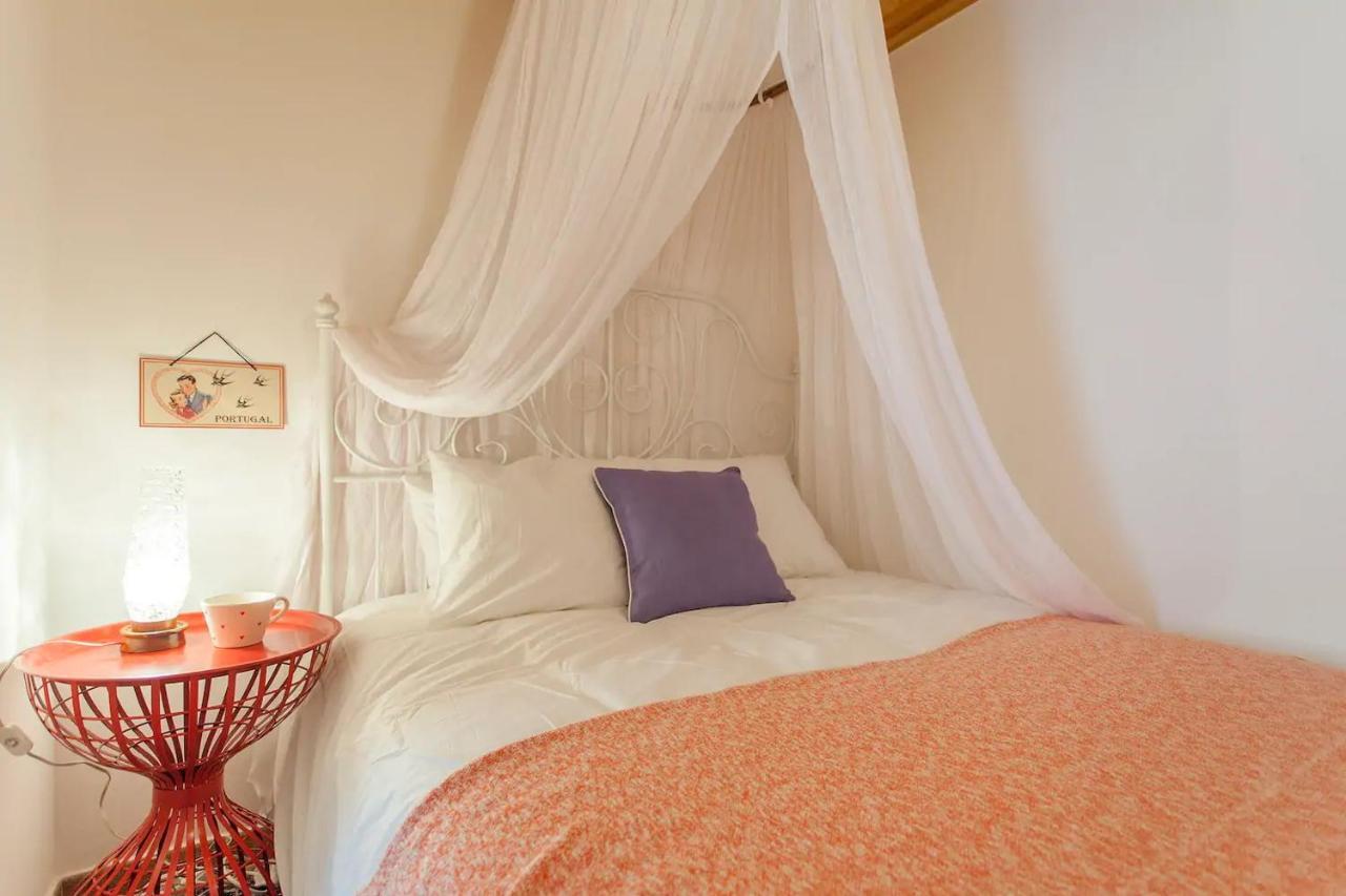 Alfama Charming Apartment, By Timecooler リスボン エクステリア 写真