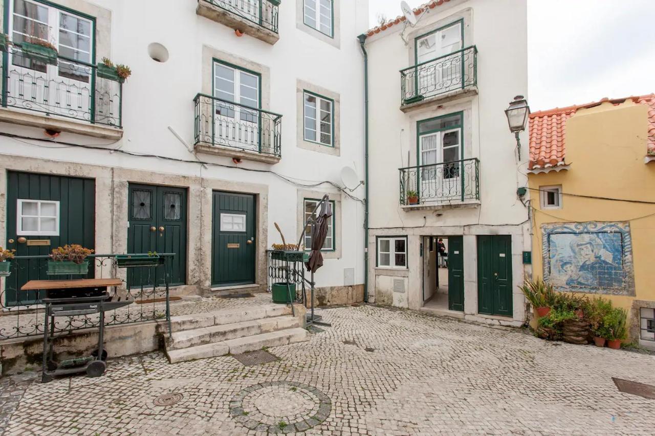 Alfama Charming Apartment, By Timecooler リスボン エクステリア 写真